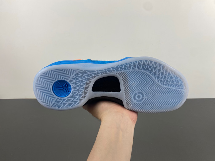 kobe 8 custom “off white” 555035-305