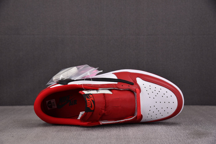 Travis Scott x Air Jordan chicago DZ4137-700