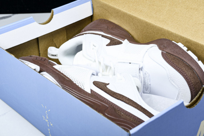 Nike Zoom Field Jaxx SP Travis Scott HQ3073-100