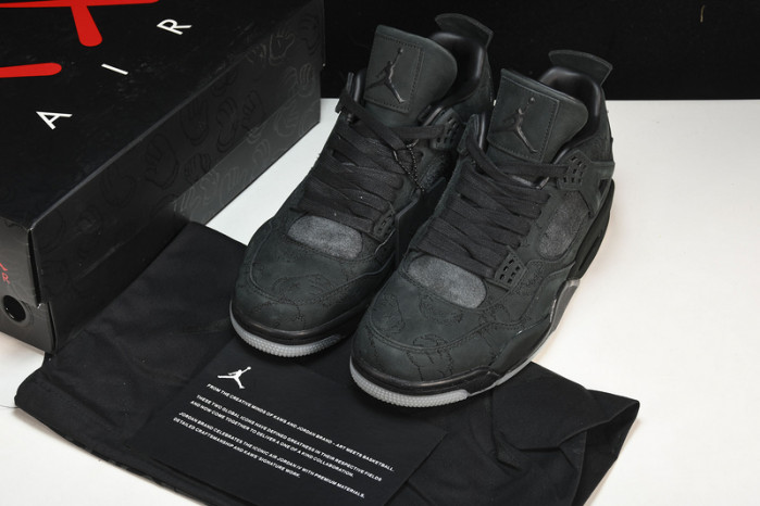 nike air jordan 4 retro kaws black 930155 001