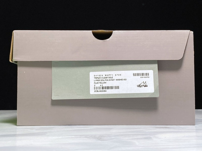 bl triple s trainers clear sole fllo yellof 541624 w09o1 9002