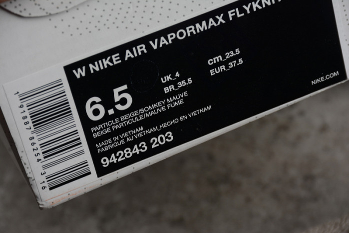 nike air vapormax flyknit 2.0 particle beige/smokey mauve womens 942843-203